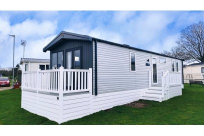 Victory Bower 40 x 12 2 bed Luxury Holiday Home with decking 